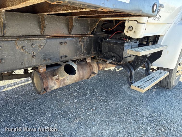 image for item ES5674 2007 Sterling L-Line dump flatbed truck