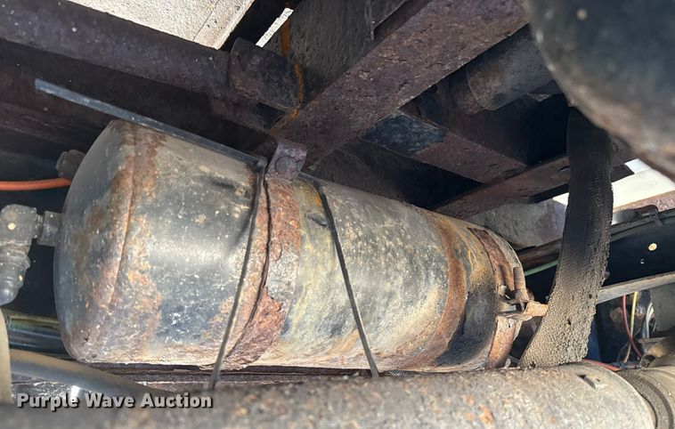 image for item ES5674 2007 Sterling L-Line dump flatbed truck