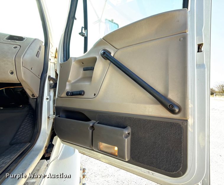 image for item ES5674 2007 Sterling L-Line dump flatbed truck