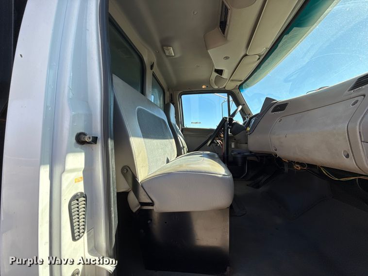 image for item ES5674 2007 Sterling L-Line dump flatbed truck