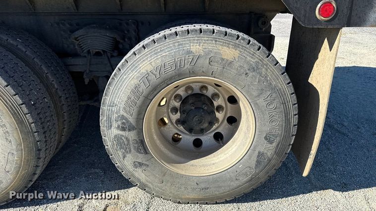 image for item ES5674 2007 Sterling L-Line dump flatbed truck