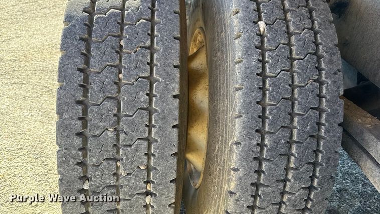 image for item ES5674 2007 Sterling L-Line dump flatbed truck