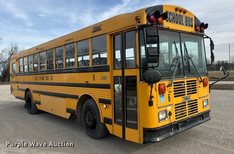 image for item ET4146 2003 Thomas Built Saf-T-Liner school bus