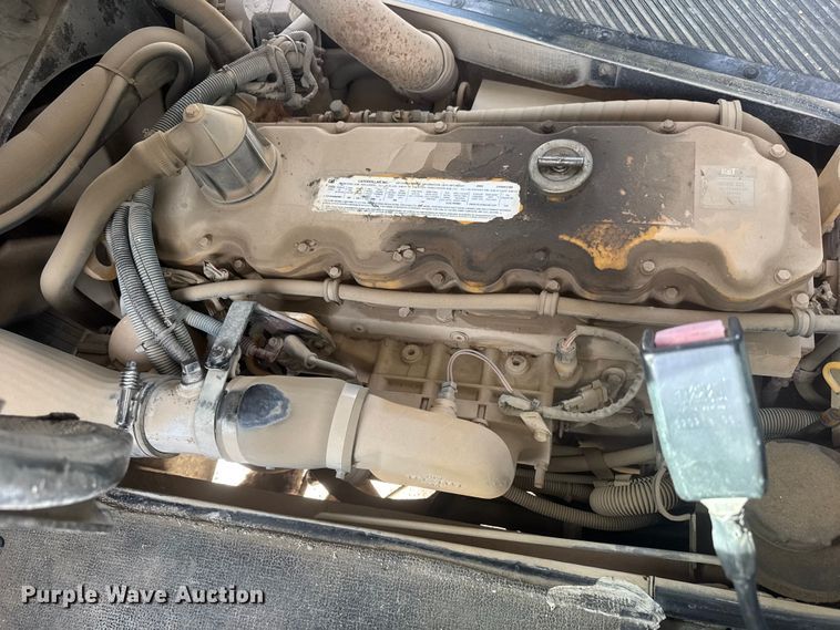 image for item ET4146 2003 Thomas Built Saf-T-Liner school bus