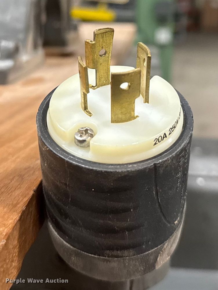 image for item ET4333 Rockwell band saw