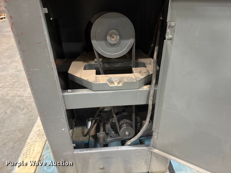 image for item ET4333 Rockwell band saw