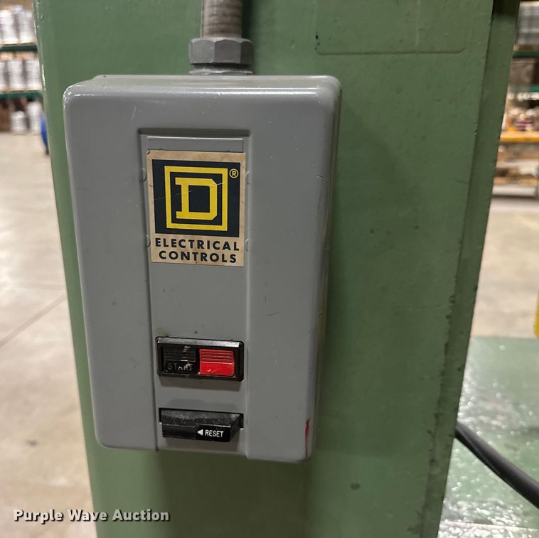 image for item ET4334 Powermatic 81 band saw