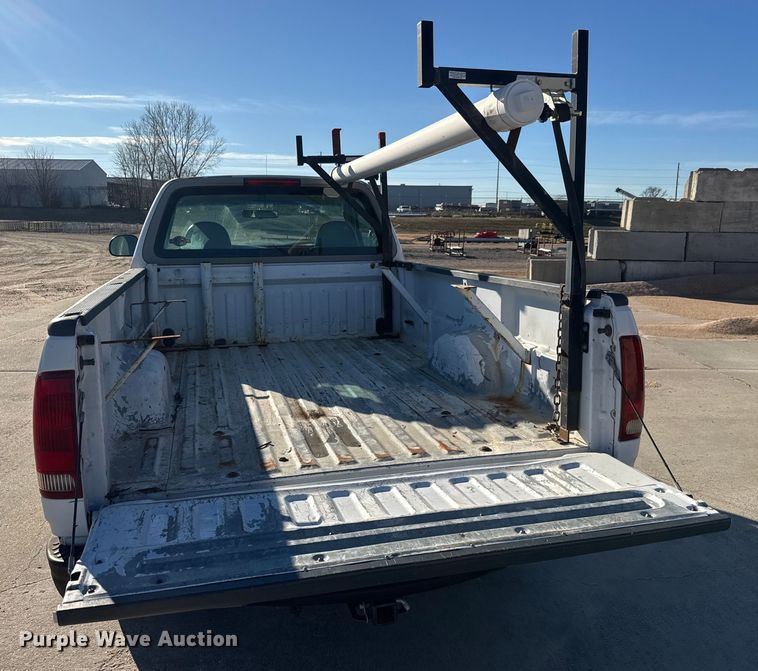 image for item ET4338 1998 Ford F150 pickup truck