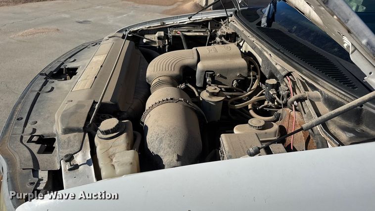 image for item ET4338 1998 Ford F150 pickup truck