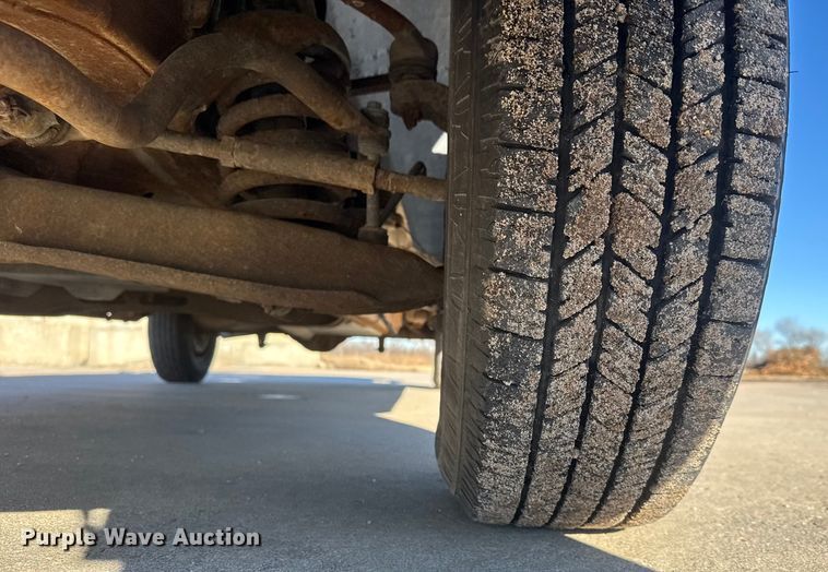 image for item ET4338 1998 Ford F150 pickup truck