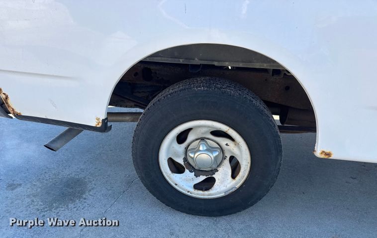 image for item ET4338 1998 Ford F150 pickup truck