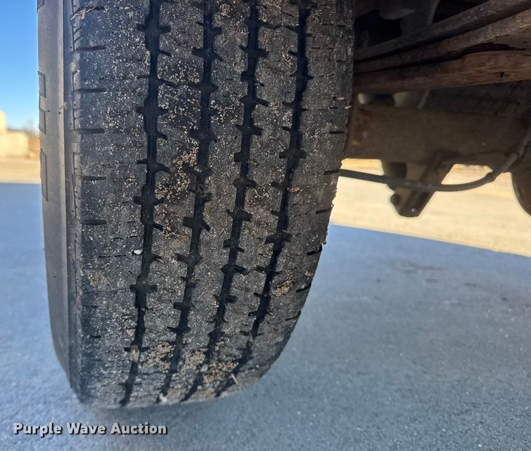 image for item ET4338 1998 Ford F150 pickup truck