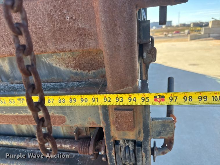 image for item ET4339 2003 Freightliner FC70 box truck