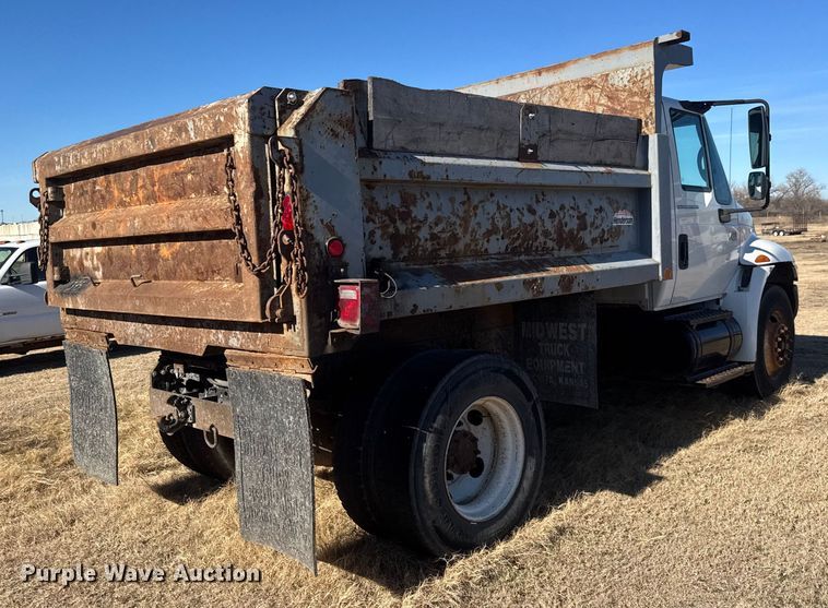 image for item ET4343 2006 International 4200 dump truck