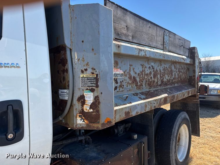 image for item ET4343 2006 International 4200 dump truck