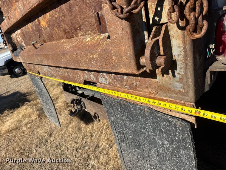 image for item ET4343 2006 International 4200 dump truck