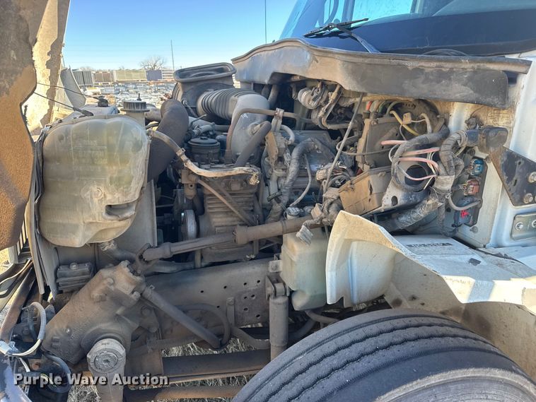 image for item ET4343 2006 International 4200 dump truck