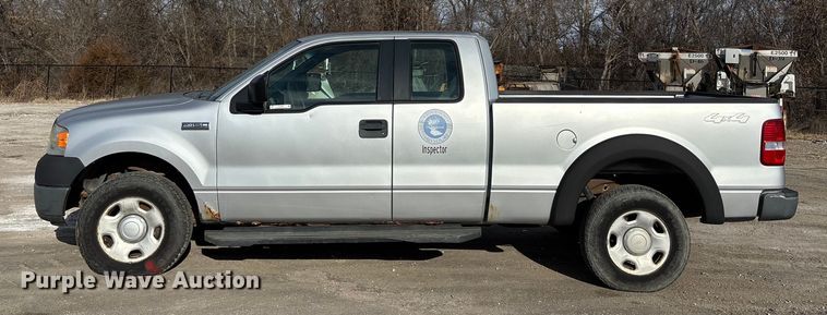 image for item ET4405 2005 Ford F150 Ext. Cab pickup truck