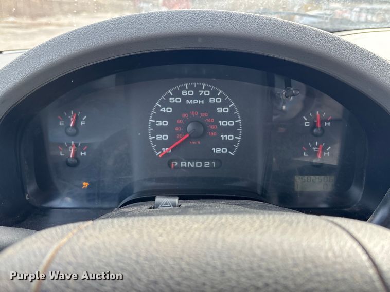 image for item ET4405 2005 Ford F150 Ext. Cab pickup truck