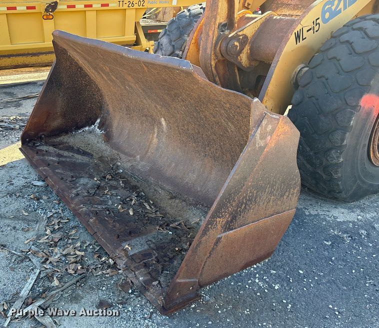 image for item ET4406 1996 Case 621B wheel loader