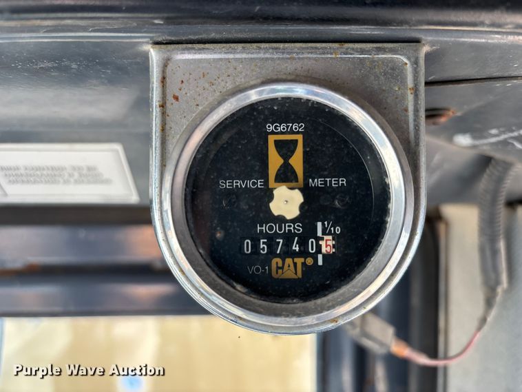 image for item ET4406 1996 Case 621B wheel loader