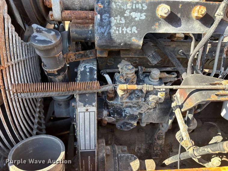 image for item ET4406 1996 Case 621B wheel loader