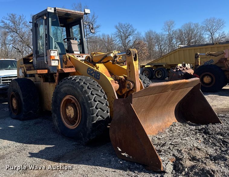 image for item ET4407 1997 Case 621B wheel loader