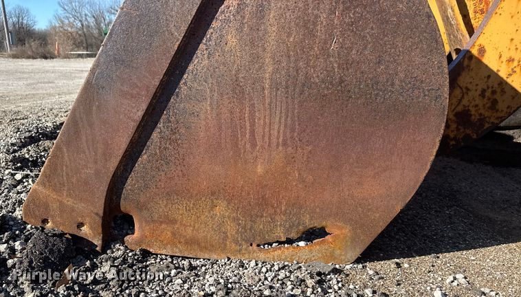 image for item ET4407 1997 Case 621B wheel loader