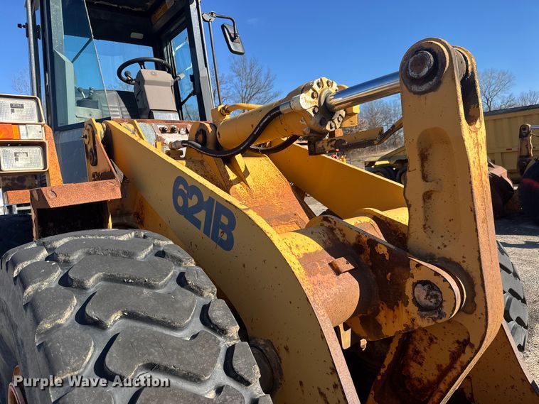 image for item ET4407 1997 Case 621B wheel loader