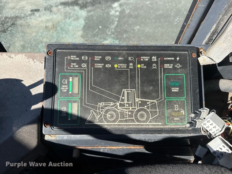 image for item ET4407 1997 Case 621B wheel loader