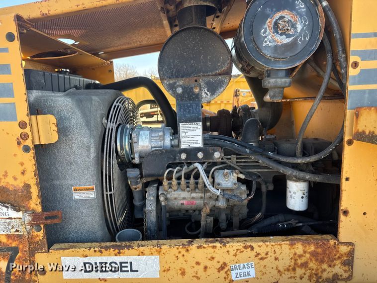 image for item ET4407 1997 Case 621B wheel loader