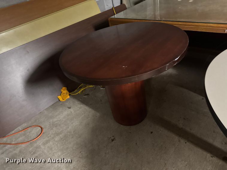 image for item ET4422 Office furniture