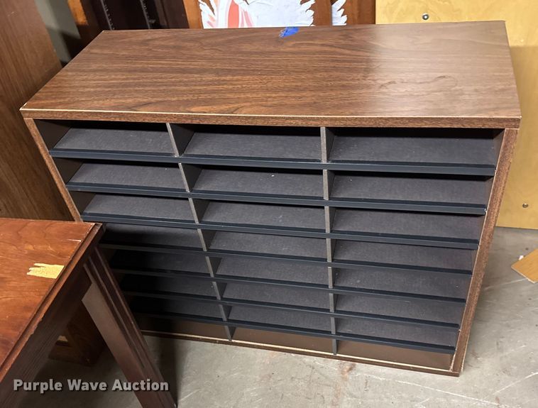 image for item ET4424 Office furniture