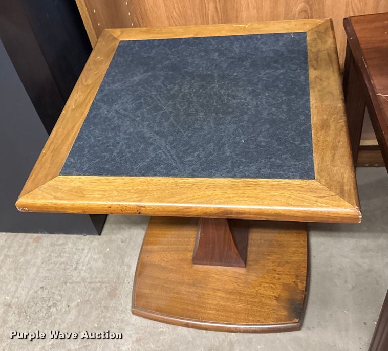 image for item ET4424 Office furniture