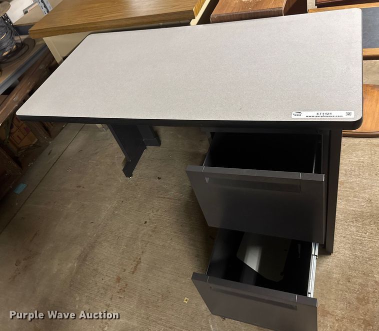 image for item ET4424 Office furniture