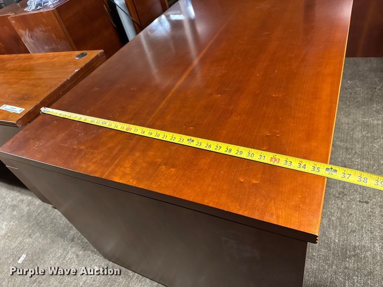 image for item ET4426 Office furniture