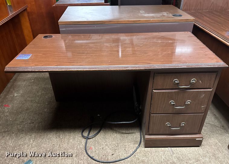 image for item ET4427 (6) desks