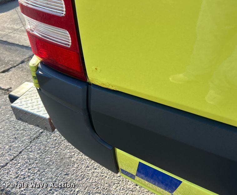 image for item ET6899 2017 Mercedes-Benz Sprinter 2500 ambulance