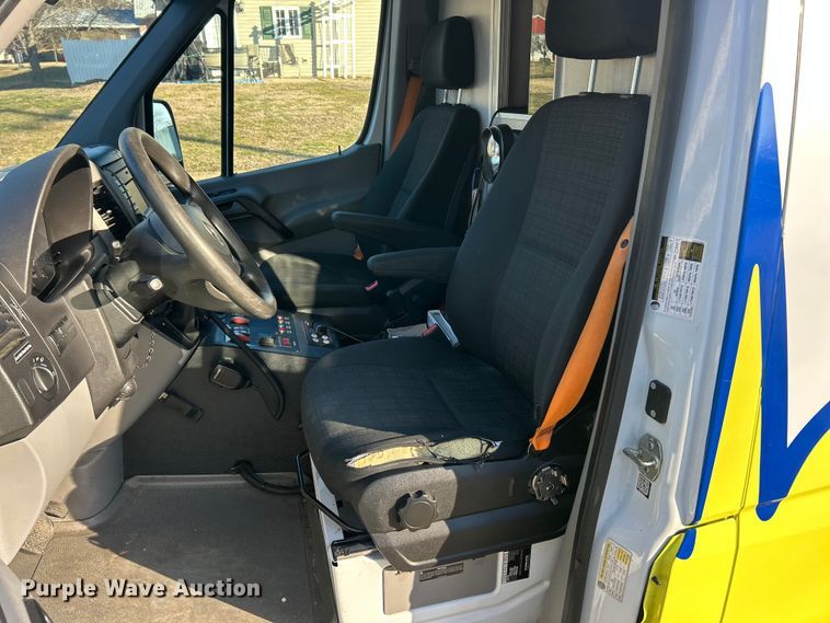 image for item ET6899 2017 Mercedes-Benz Sprinter 2500 ambulance