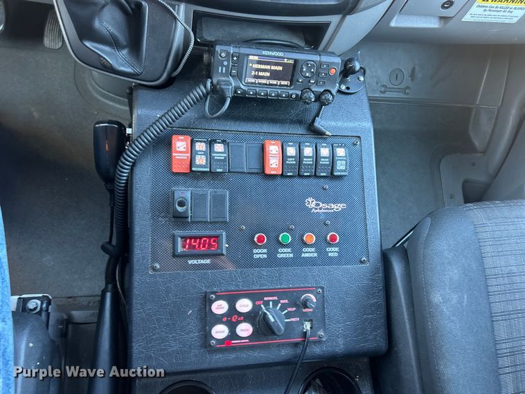 image for item ET6899 2017 Mercedes-Benz Sprinter 2500 ambulance