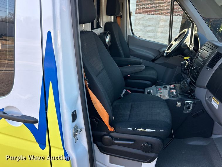 image for item ET6899 2017 Mercedes-Benz Sprinter 2500 ambulance