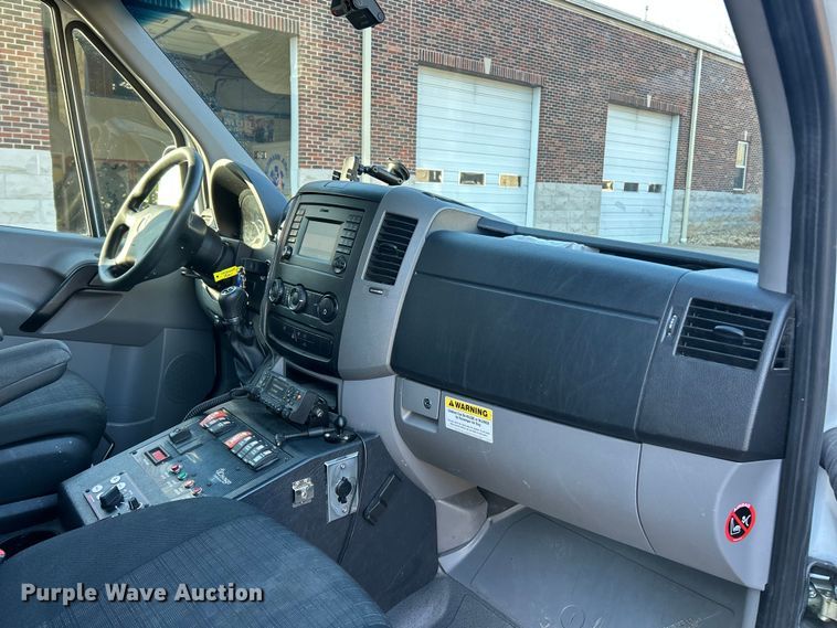 image for item ET6899 2017 Mercedes-Benz Sprinter 2500 ambulance