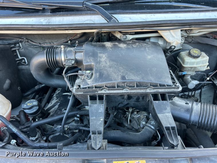 image for item ET6899 2017 Mercedes-Benz Sprinter 2500 ambulance