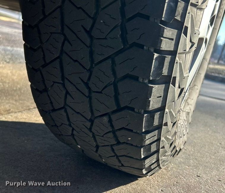 image for item ET6899 2017 Mercedes-Benz Sprinter 2500 ambulance