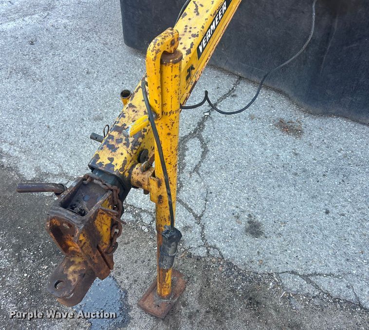 image for item ET6900 Vermeer 665 stump grinder