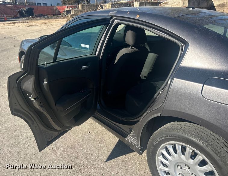 image for item ET6901 2022 Dodge Charger Police 