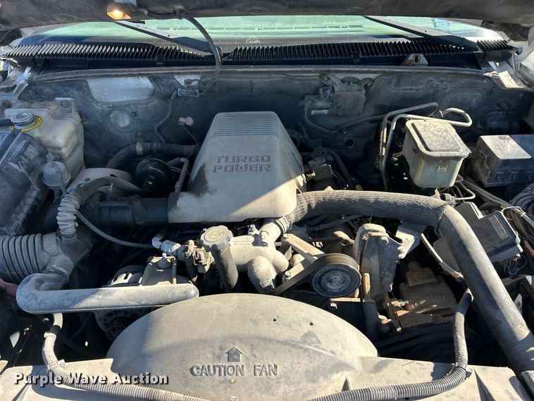 image for item ET6905 2001 GMC Sierra 3500HD SL dump bed pickup truck