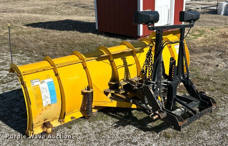 image for item ET6905 2001 GMC Sierra 3500HD SL dump bed pickup truck