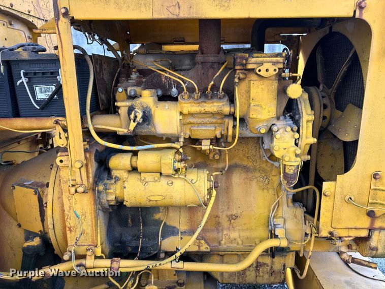 image for item ET6907 1962 Caterpillar 112 rigid frame motor grader
