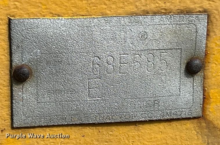 image for item ET6907 1962 Caterpillar 112 rigid frame motor grader